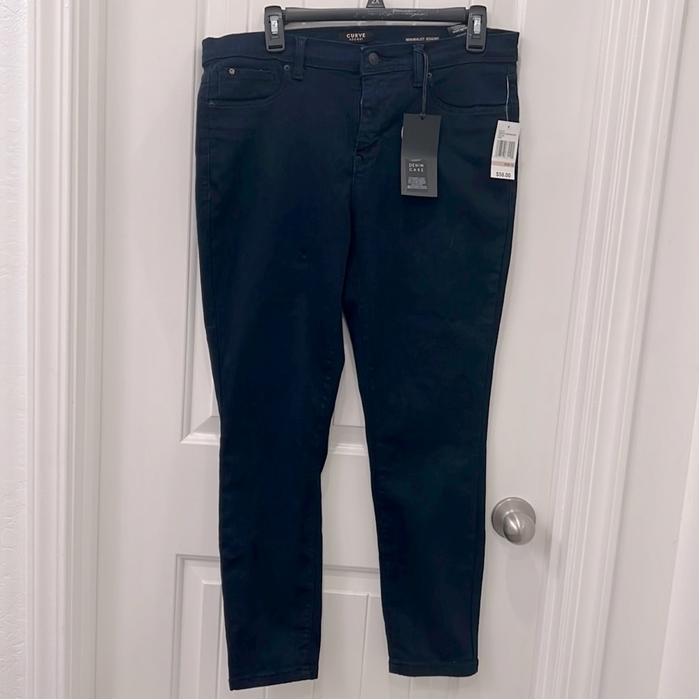 BRAND NEW WITH TAGS women’s jeans.
